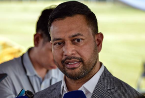 Kontrak Stuart bersama MFL dalam rundingan