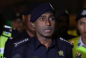 Polis siasat hantaran Facebook kaitkan Tunku Mahkota Ismail dalam tuduhan rasuah