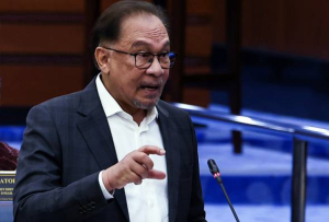 Tidak perlu lari, runding dan bincang saja, selesai – Anwar