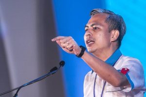 Jangan Fitnah Kerajaan Sembunyikan Titah Adendum – Fahmi Fadzil