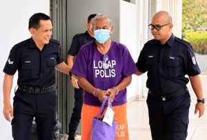 Warga emas didenda,muat naik hantaran bersifat palsu mengenai Agong&Majlis Raja-Raja