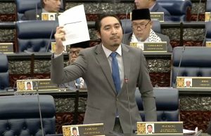 ‘Itu pandangan Machang, sebab itu Machang tak maju’ – Anwar Ibrahim