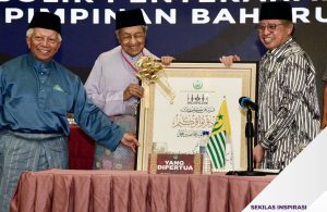 Pimpin PERKIM 19 tahun, Tun Mahathir dilantik penasihat khas